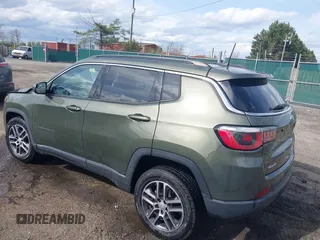 2017 Jeep Compass Latitude with VIN 3C4NJDBB4HT616730, listed as a IAAI auction lot 41916417 with 159,449 mi miles. Bid and sale history available at carsss.com. Image 3.