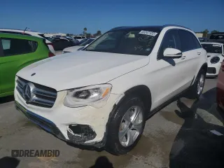 2018 Mercedes-Benz GLC with VIN WDC0G4KB6JV061711, listed as a Copart auction lot 63247122 with 0 mi miles. Bid and sale history available at carsss.com. Image 2.