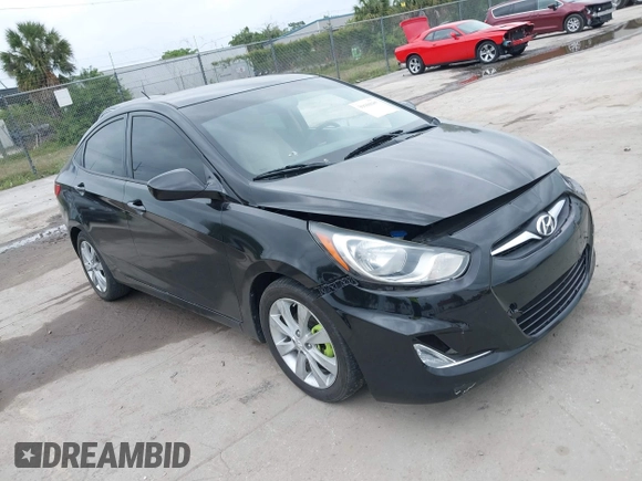 2013 Hyundai Accent GLS with VIN KMHCU4AE4DU422690, listed as a IAAI auction lot 39169185 with 138,438 mi miles. Bid and sale history available at carsss.com. Image 1.
