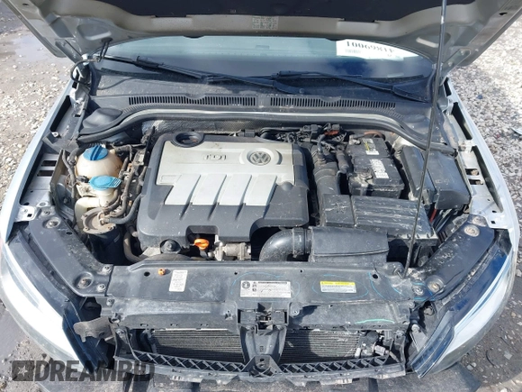 2013 Volkswagen Jetta TDI w/Premium с VIN 3VWLL7AJ0DM284816, выставлен на аукционе IAAI как лот 41869001 с пробегом 154 698 миль миль и . История ставок и продаж доступна на DreamBid. Изображение 10.