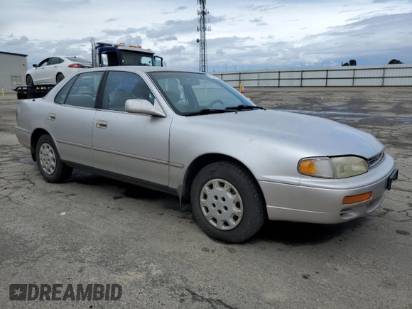 1996 Toyota Camry DX with VIN JT2BG12K6T0403745, listed as a Copart auction lot 51536905 with 154,640 mi miles and Salvage Title. Bid and sale history available at carsss.com. Image 4.