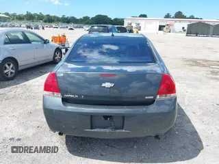2014 Chevrolet Impala LT with VIN 2G1WB5E31E1146318, listed as a IAAI auction lot 40413281 with 422,345 mi miles and . Bid and sale history available at DreamBid. Image 16.