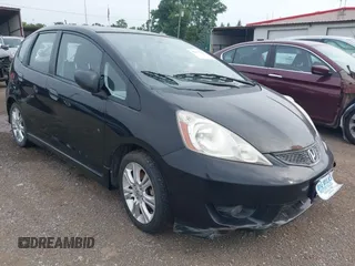 2009 Honda Fit Sport with VIN JHMGE88499S003713, listed as a IAAI auction lot 42679398 with 197,870 mi miles and . Bid and sale history available at DreamBid. Image 1.