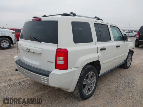 2007 Jeep Patriot Limited z VIN 1J8FF48W37D308705, wystawiony jako IAAI lot #41698313 z przebiegiem 189 167 mil mil oraz . Historia ofert i sprzedaży dostępna na DreamBid. Obrazek 4.
