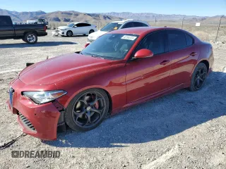 2017 Alfa Romeo Giulia Ti with VIN ZARFAECN1H7533267, listed as a Copart auction lot 40190223 with 81,088 mi miles. Bid and sale history available at carsss.com. Image 1.