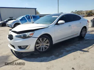 2015 Kia Cadenza Premium with VIN KNALN4D73F5185070, listed as a Copart auction lot 47012445 with 96,253 mi miles and Salvage Title. Bid and sale history available at carsss.com. Image 1.
