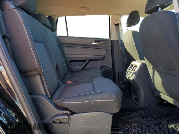2021 Volkswagen Atlas S with VIN 1V2AP2CA8MC610439, listed as a Copart auction lot 81643654 with 39,514 mi miles and Salvage title. Bid and sale history available at DreamBid. Image 11.