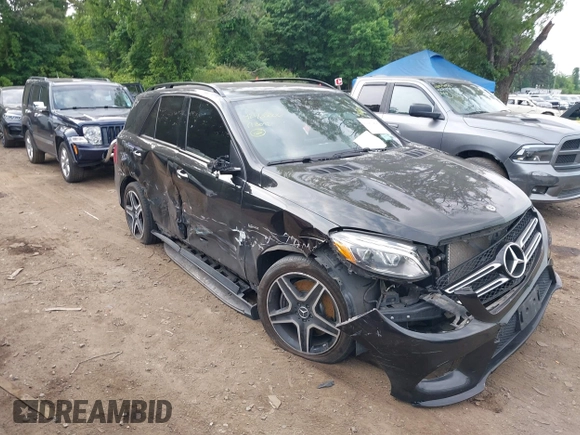 2017 Mercedes-Benz GLE 43 AMG с VIN 4JGDA6EB6HA959190, выставлен на аукционе IAAI как лот 42463806 с пробегом 106 420 миль миль и . История ставок и продаж доступна на DreamBid. Изображение 6.