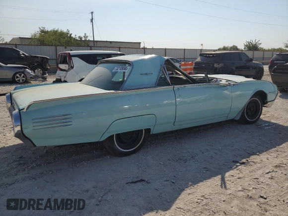 1961 Ford Thunderbird with VIN 1Y71Z144517, listed as a Copart auction lot 73210934 with 84,354 mi miles and Non Repairable. Bid and sale history available at DreamBid. Image 3.