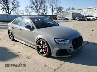 2019 Audi RS 3 z VIN WUABWGFF5KA906737, wystawiony jako Copart lot #41534155 z przebiegiem 22 784 mil mil oraz Szkoda całkowita • Salvage title. Historia ofert i sprzedaży dostępna na DreamBid. Obrazek 11.