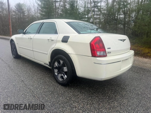 2005 Chrysler 300 Touring AWD with VIN 2C3JK53G05H695222, listed as a Copart auction lot 56255795 with Not Provided miles and Clean Title. Bid and sale history available at DreamBid. Image 3.
