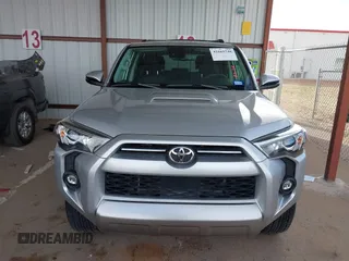 2021 Toyota 4Runner TRD Off Road Premium with VIN JTERU5JR1M5872195, listed as a IAAI auction lot 41669748 with 42,532 mi miles and . Bid and sale history available at DreamBid. Image 12.