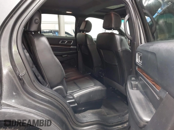 2016 Ford Explorer Limited with VIN 1FM5K8FH6GGC05749, listed as a IAAI auction lot 41409560 with 95,009 mi miles. Bid and sale history available at carsss.com. Image 8.