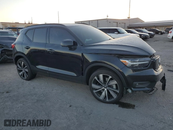 2021 Volvo XC40 with VIN YV4ED3UR5M2541377, listed as a Copart auction lot 89018905 with 50,940 mi miles and Salvage Title. Bid and sale history available at DreamBid. Image 4.