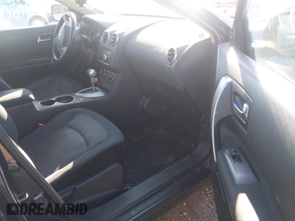 2013 Nissan Rogue SL with VIN JN8AS5MV6DW639279, listed as a IAAI auction lot 41806874 with 172,515 mi miles and . Bid and sale history available at DreamBid. Image 5.