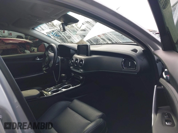 2018 Kia Stinger with VIN KNAE15LA0J6021379, listed as a IAAI auction lot 41731806 with 36,053 mi miles. Bid and sale history available at carsss.com. Image 5.