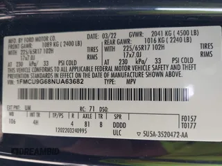 2022 Ford Escape SE z VIN 1FMCU9G68NUA63682, wystawiony jako IAAI lot #40468213 z przebiegiem 52 278 mil mil oraz . Historia ofert i sprzedaży dostępna na DreamBid. Obrazek 9.