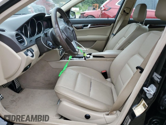 2012 Mercedes-Benz C 300 Sport with VIN WDDGF8BB1CR227522, listed as a Copart auction lot 60677295 with 107,619 mi miles and Clean title. Bid and sale history available at DreamBid. Image 7.