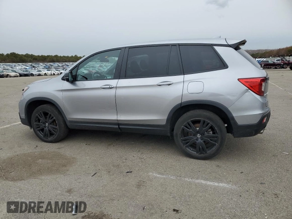 2021 Honda Passport Sport with VIN 5FNYF8H21MB031691, listed as a Copart auction lot 41440845 with 32,366 mi miles and Salvage title. Bid and sale history available at DreamBid. Image 2.