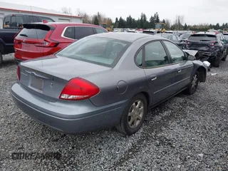 2007 Ford Taurus SEL with VIN 1FAFP56U87A144306, listed as a IAAI auction lot 41899194 with 135,888 mi miles. Bid and sale history available at carsss.com. Image 4.
