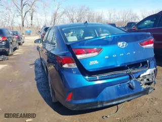 2019 Hyundai Sonata Sport with VIN 5NPE34AF4KH804430, listed as a IAAI auction lot 41663733 with 51,297 mi miles. Bid and sale history available at carsss.com. Image 3.