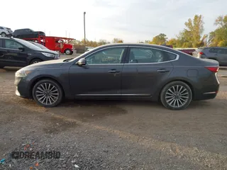 2017 Kia Cadenza Premium with VIN KNALB4J17H5072492, listed as a IAAI auction lot 40730978 with 83,555 mi miles. Bid and sale history available at carsss.com. Image 14.