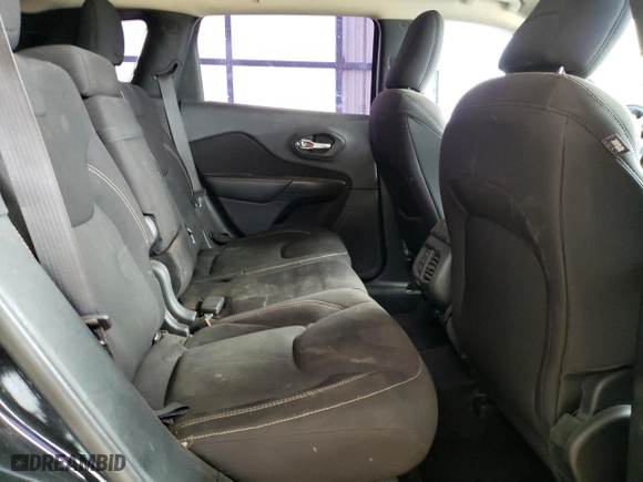 2016 Jeep Cherokee Latitude with VIN 1C4PJMCB1GW298856, listed as a Copart auction lot 48421335 with 168,194 mi miles and Clean Title. Bid and sale history available at carsss.com. Image 11.