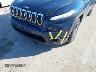 2018 Jeep Cherokee Latitude with VIN 1C4PJMCX6JD521729, listed as a IAAI auction lot 41641147 with 102,955 mi miles and . Bid and sale history available at DreamBid. Image 6.