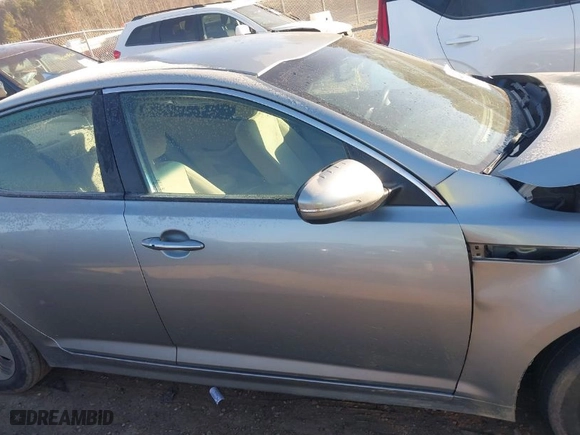 2014 Kia Optima Hybrid LX with VIN KNAGM4AD1E5072165, listed as a IAAI auction lot 41340575 with NaN miles. Bid and sale history available at carsss.com. Image 13.