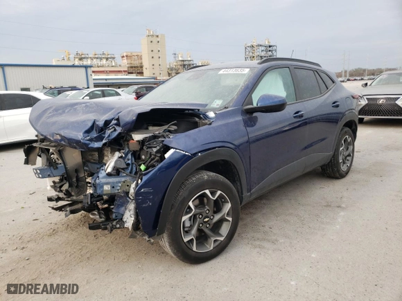 2024 Chevrolet Trax LT with VIN KL77LHE20RC028663, listed as a Copart auction lot 44313635 with 0 mi miles and Salvage Title. Bid and sale history available at carsss.com. Image 1.