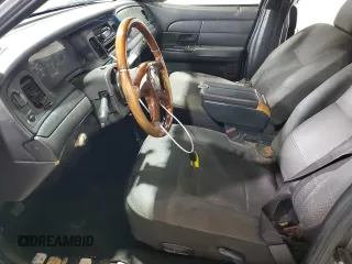 2006 Ford Police Interceptor z VIN 2FAFP71WX6X135455, wystawiony jako Copart lot #41693715 z przebiegiem Nie podano mil oraz Czysty tytuł • Clean title. Historia ofert i sprzedaży dostępna na DreamBid. Obrazek 7.