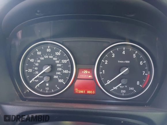 2011 BMW 3 Series 328i with VIN WBAKE3C53BE558916, listed as a IAAI auction lot 41946404 with 172,961 mi miles and . Bid and sale history available at carsss.com. Image 7.