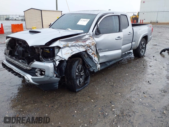 2017 Toyota Tacoma SR5 with VIN 5TFDZ5BN6HX025338, listed as a IAAI auction lot 41754879 with Not provided miles and . Bid and sale history available at DreamBid. Image 2.