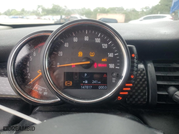 2015 MINI Cooper Hardtop 4 Door S with VIN WMWXU3C59F2B56806, listed as a Copart auction lot 52383055 with 147,817 mi miles and Salvage Title. Bid and sale history available at carsss.com. Image 9.