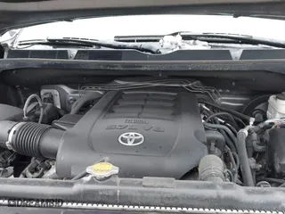 2014 Toyota Tundra 4WD Truck SR with VIN 5TFUY5F18EX366634, listed as a IAAI auction lot 41683505 with 86,215 mi miles. Bid and sale history available at carsss.com. Image 10.