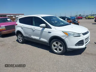 2016 Ford Escape SE с VIN 1FMCU9GX7GUA68898, выставлен на аукционе IAAI как лот 42470547 с пробегом 122 794 миль миль и . История ставок и продаж доступна на DreamBid. Изображение 1.