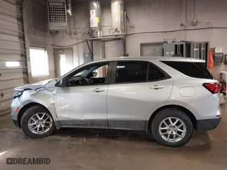 2022 Chevrolet Equinox LS with VIN 3GNAXSEV7NS183856, listed as a IAAI auction lot 41480951 with 89,226 mi miles. Bid and sale history available at carsss.com. Image 13.