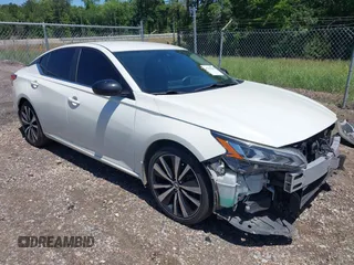 2020 Nissan Altima SR z VIN 1N4BL4CV5LC256447, wystawiony jako IAAI lot #42156442 z przebiegiem 95 163 mil mil oraz . Historia ofert i sprzedaży dostępna na DreamBid. Obrazek 1.