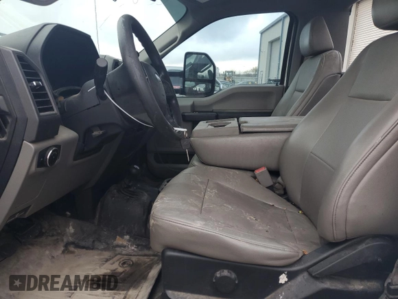 2017 Ford Super Duty F-250 SRW XLT with VIN 1FTBF2B67HED41799, listed as a Copart auction lot 76668464 with 184,138 mi miles and Salvage Title. Bid and sale history available at carsss.com. Image 7.