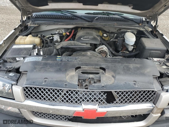 2004 Chevrolet Silverado 1500 LS with VIN 2GCEK19T341264147, listed as a Copart auction lot 81080944 with 273,431 mi miles and Salvage Title. Bid and sale history available at carsss.com. Image 12.