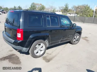2017 Jeep Patriot Sport with VIN 1C4NJPBB4HD120589, listed as a IAAI auction lot 41645811 with 123,600 mi miles. Bid and sale history available at carsss.com. Image 4.