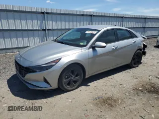 2021 Hyundai Elantra SEL z VIN 5NPLM4AG9MH026481, wystawiony jako Copart lot #56873925 z przebiegiem 38 460 mil mil oraz Szkoda całkowita • Salvage title. Historia ofert i sprzedaży dostępna na DreamBid. Obrazek 1.
