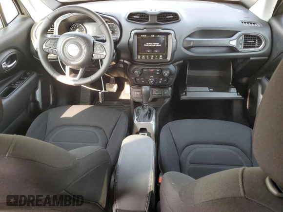 2022 Jeep Renegade Latitude with VIN ZACNJDB15NPN63267, listed as a Copart auction lot 53839035 with 43,141 mi miles and Salvage title. Bid and sale history available at DreamBid. Image 8.