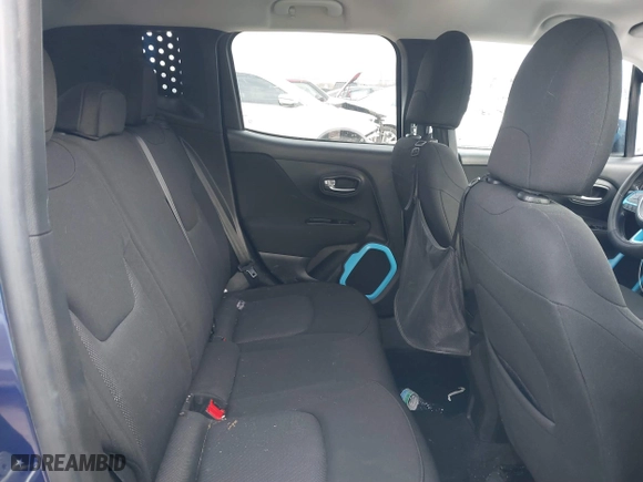 2017 Jeep Renegade Altitude with VIN ZACCJABB9HPG45573, listed as a IAAI auction lot 40929936 with 103,810 mi miles. Bid and sale history available at carsss.com. Image 8.