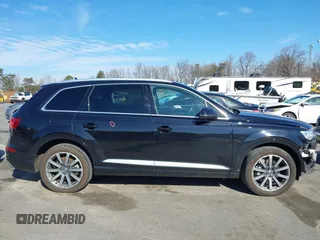 2019 Audi Q7 Premium Plus z VIN WA1LHAF76KD025846, wystawiony jako IAAI lot #41441861 z przebiegiem 79 937 mil mil oraz . Historia ofert i sprzedaży dostępna na DreamBid. Obrazek 14.