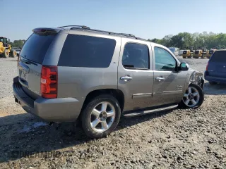 2012 Chevrolet Tahoe LT z VIN 1GNSCBE04CR258954, wystawiony jako Copart lot #52866995 z przebiegiem 135 873 mil mil oraz Szkoda całkowita • Salvage title. Historia ofert i sprzedaży dostępna na DreamBid. Obrazek 3.