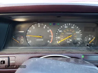 1989 Toyota Camry LE ECT z VIN JT2SV22E5K0253163, wystawiony jako Copart lot #82913404 z przebiegiem 74 454 mil mil oraz Szkoda całkowita • Salvage title. Historia ofert i sprzedaży dostępna na DreamBid. Obrazek 9.