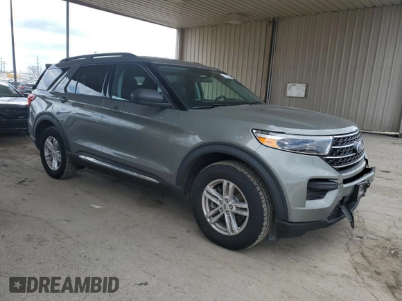 2020 Ford Explorer XLT with VIN 1FMSK8DH0LGC69706, listed as a Copart auction lot 52482335 with 70,419 mi miles and Salvage Title. Bid and sale history available at carsss.com. Image 4.