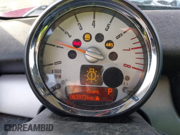 2012 MINI Hardtop with VIN WMWSU3C55CT257760, listed as a IAAI auction lot 40817805 with 63,973 mi miles and . Bid and sale history available at DreamBid. Image 7.
