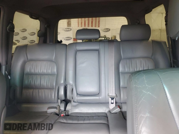 2006 Lexus LX 470 z VIN JTJHT00W464009295, wystawiony jako Copart lot #56724525 z przebiegiem 155 874 mil mil oraz Szkoda całkowita • Salvage title. Historia ofert i sprzedaży dostępna na DreamBid. Obrazek 10.